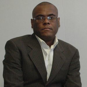 Meet your Posher, Pierre